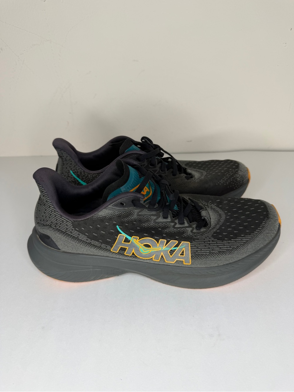 Hoka One One Mach 6 Running Shoes Men 11D Black Electric Tangerine 1147790-bklc